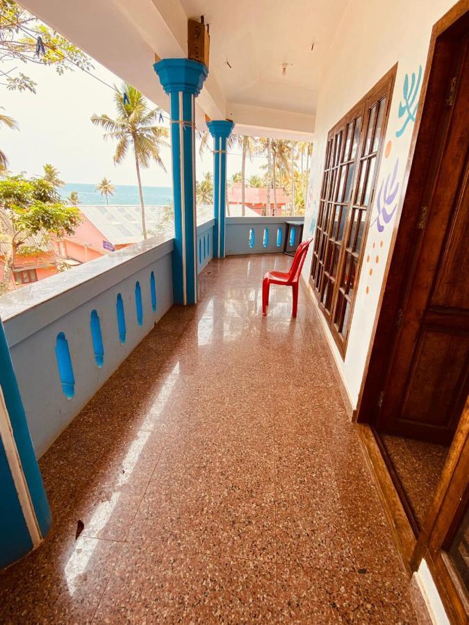 Surf N Sea Hotel Thiruvananthapuram Bagian luar foto