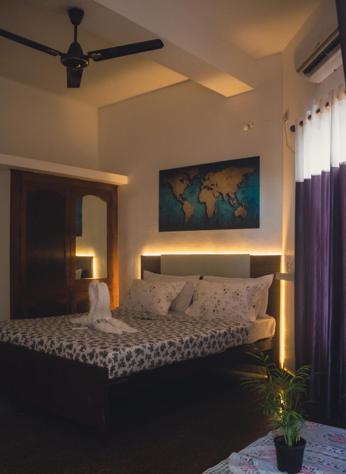 Surf N Sea Hotel Thiruvananthapuram Ruang foto